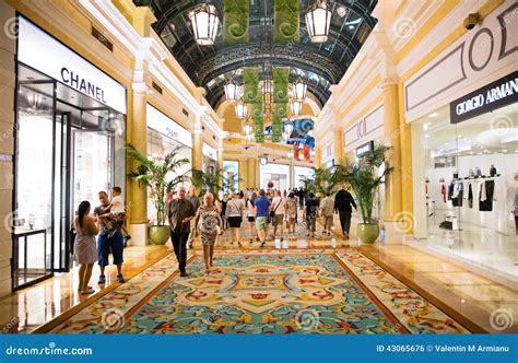 londre bellagio mall|Las Vegas Shopping Stores .